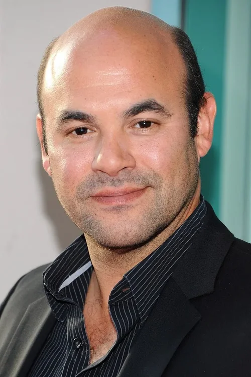 Profile image of Ian Gomez