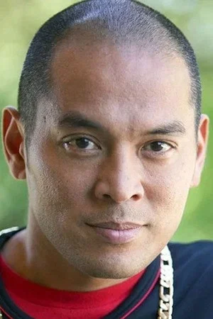 Profile image of Von Flores
