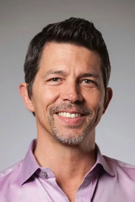 Profile image of Darren T. Holmes
