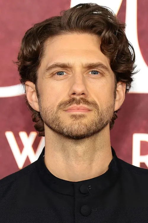 Profile image of Aaron Tveit