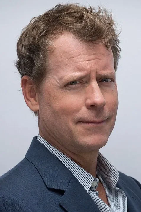 Profile image of Greg Kinnear