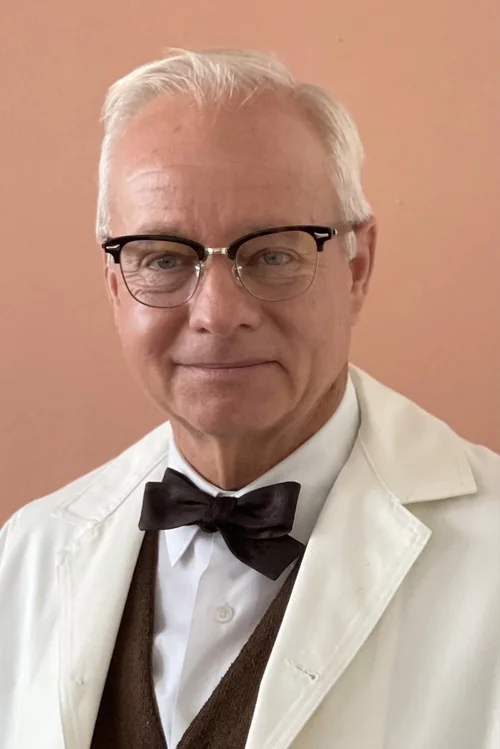 Profile image of Alex Hyde-White