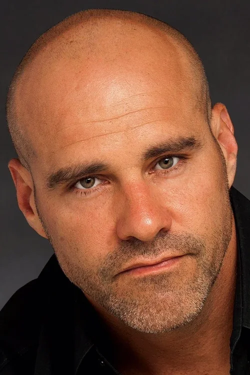 Profile image of Rey Hernandez