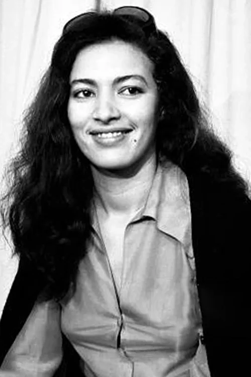 Profile image of Leila Shenna